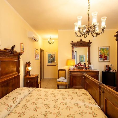 Borgo Santuletta Villa Santa Giuletta ภายนอก รูปภาพ
