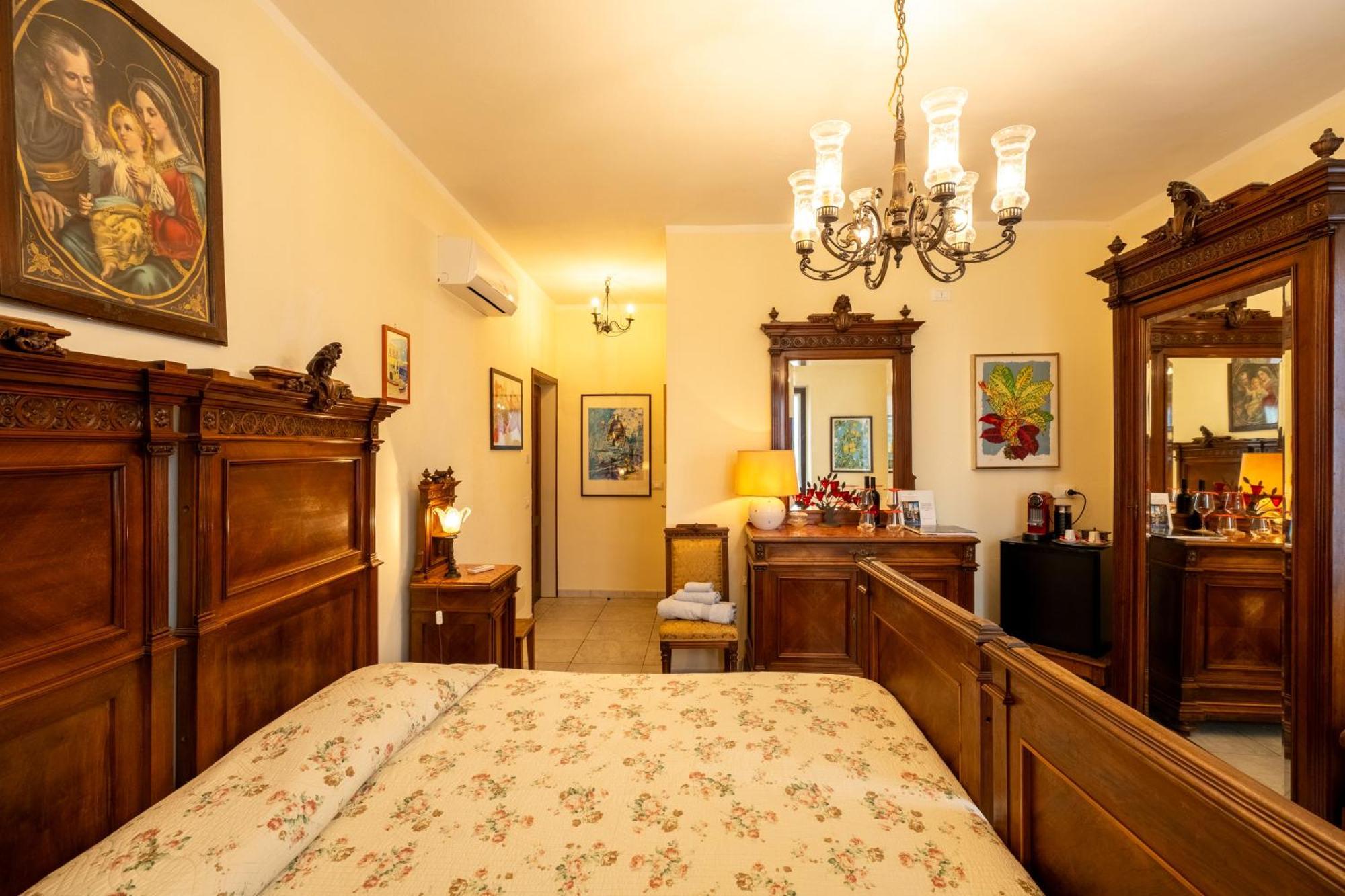 Borgo Santuletta Villa Santa Giuletta ภายนอก รูปภาพ